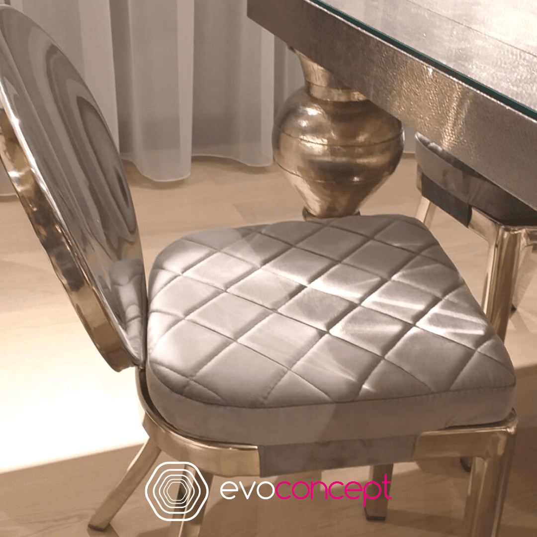 Catifea – tesatura perfecta pentru draperii 2 12